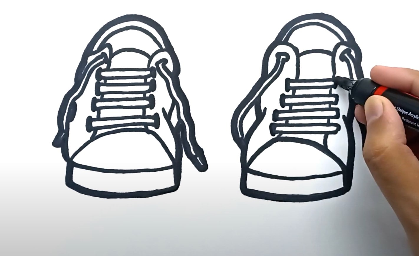 HOW TO DRAW SHOES FROM THE FRONT: 8 EASY STEPS | RunningJet